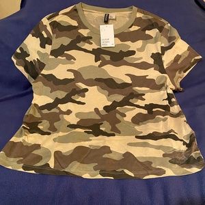 H&M Camo Female Large Shirt